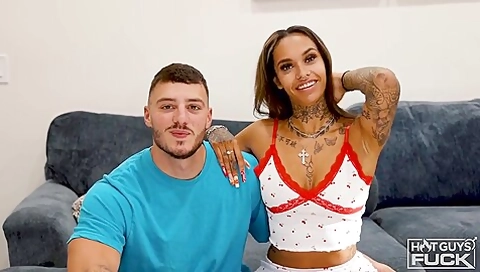 Ivy Steele - Beautiful Latina Babe Enjoys Hot Guy